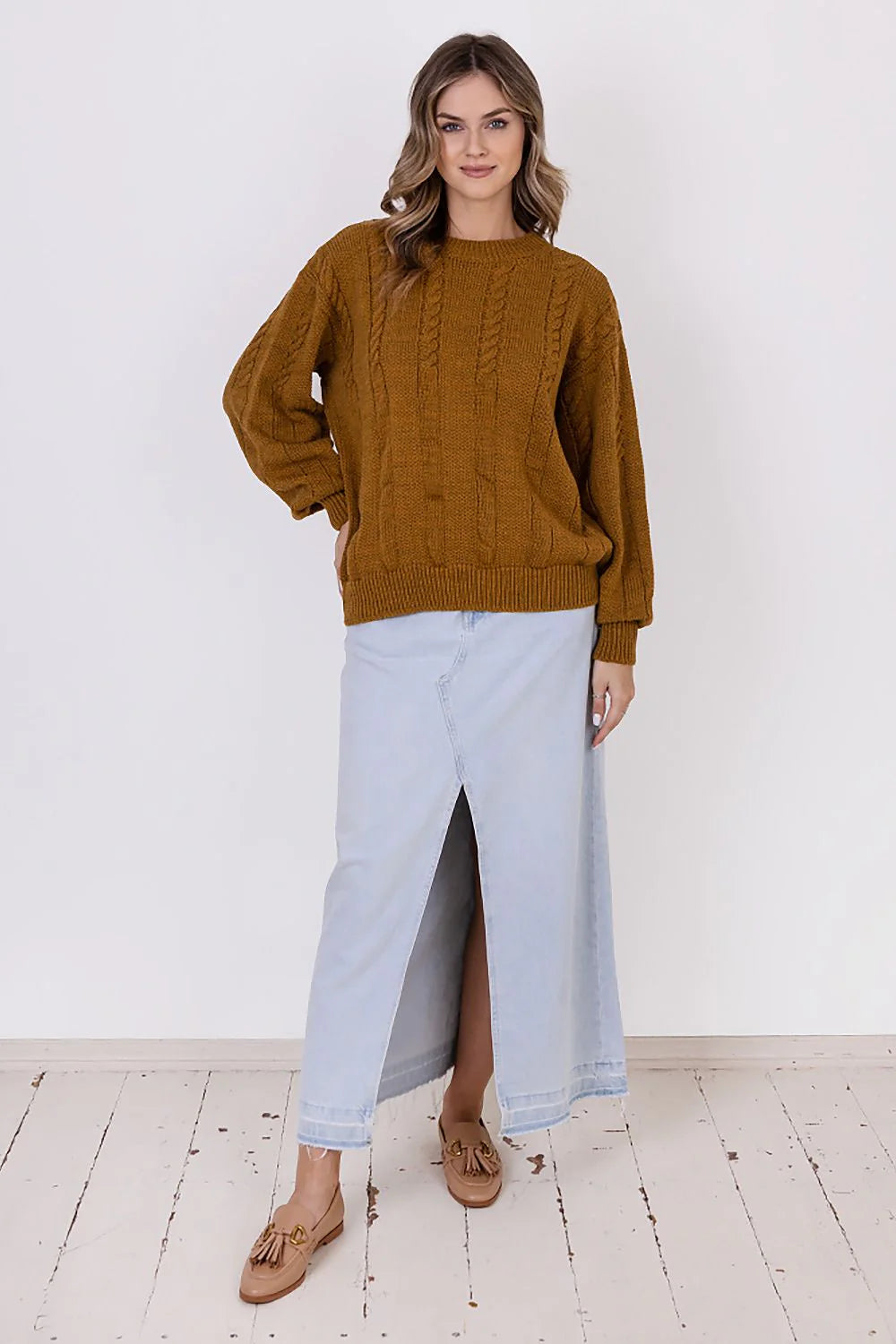 Elegant Vertical Knit Sweater MKM 187224