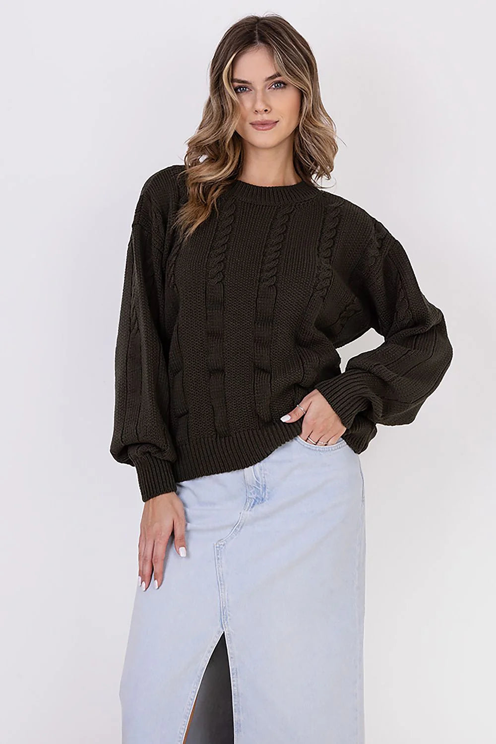 Elegant Vertical Knit Sweater MKM 187224