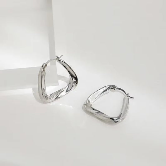 Simple Design Gold Color Geometric Twisted Square Hoop Earrings for Women Creative Young Girls Party Wedding Jewelry
